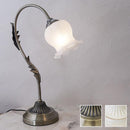 テーブルランプ クラシカル 北欧 ヨーロピアン おしゃれ レトロ アンティーク調 テーブルライト 照明 花型 デザイン アイアン シェード 卓上 デスクライト 【納期C】【akz-yg18207-1t】