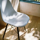 ダイニングチェア 北欧 椅子 脚 木製 天然木 おしゃれ シェル型チェア インテリア モダン スタイリッシュ デザイン 黒 ブラック グレー ホワイト 白 肘なし 【納期A】【azm-cl-502】