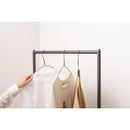 ハンガーラック スリム シンプル スチール製 シャープ 使いやすい 頑丈 フレーム グレー ホワイト 白 ハンガースタンド パイプ 固定脚 インダストリアル コート 【納期B】【azm-mip-64】