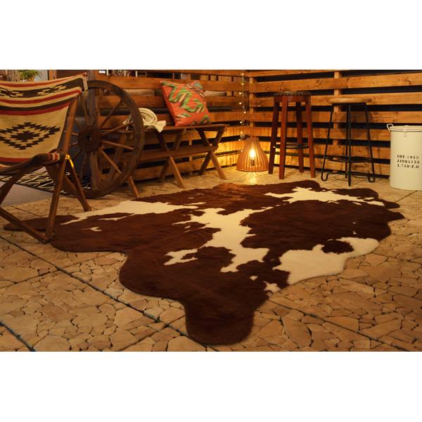 ラグ 牛柄 ウシ うし カウ cow 黒 ブラック 茶色 ブラウン おしゃれ ラグマット 床材 カーペット マット 玄関 リビング デザイン リアル インテリア アクセント 【納期B】【azm-rg-15】