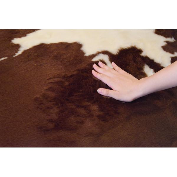 ラグ 牛柄 ウシ うし カウ cow 黒 ブラック 茶色 ブラウン おしゃれ ラグマット 床材 カーペット マット 玄関 リビング デザイン リアル インテリア アクセント 【納期B】【azm-rg-15】