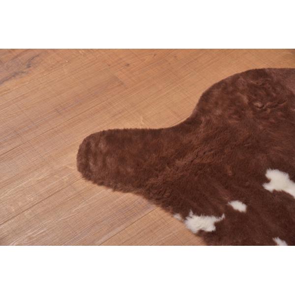 ラグ 牛柄 ウシ うし カウ cow 黒 ブラック 茶色 ブラウン おしゃれ ラグマット 床材 カーペット マット 玄関 リビング デザイン リアル インテリア アクセント 【納期B】【azm-rg-15】