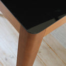 ダイニングテーブル 4人掛けサイズ 135×80cm ガラス 天板 シンプル スタイリッシュ モダン おしゃれ 北欧 白 ホワイト 木目柄 黒 ブラック (テーブル以外別売) 【納期B】【lic-akg-008】