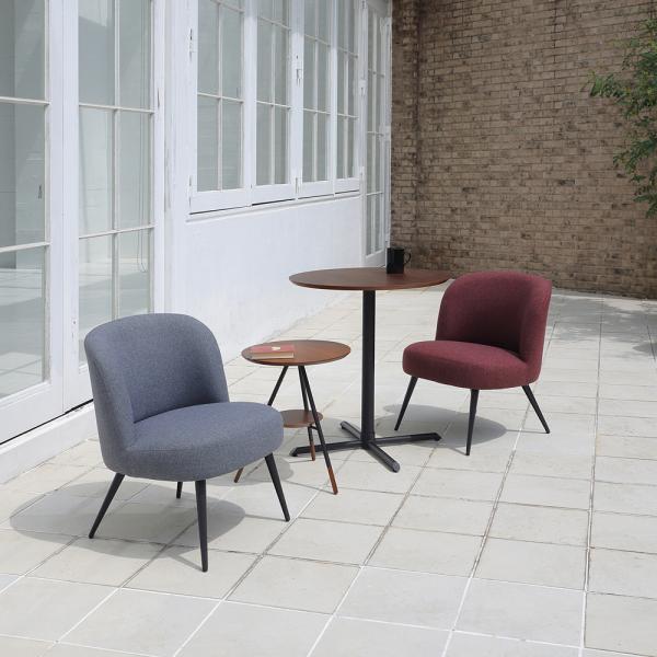 リビングチェア 椅子 低い ローチェア 背もたれ 肘なし 厚み リビング チェアー ワインレッド 赤 グレー 色 カラー 北欧 おしゃれ モダン スチール脚 【納期B】【lic-akg-066】