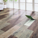 フロアタイル 置くだけ 木目 賃貸 マンション フローリング 土足対応 接着剤 不要 床タイル 床材 安い DIY リフォーム 床板 床シート おしゃれ 白木目 掃除 簡単 【納期B】【lic-decoself-001】