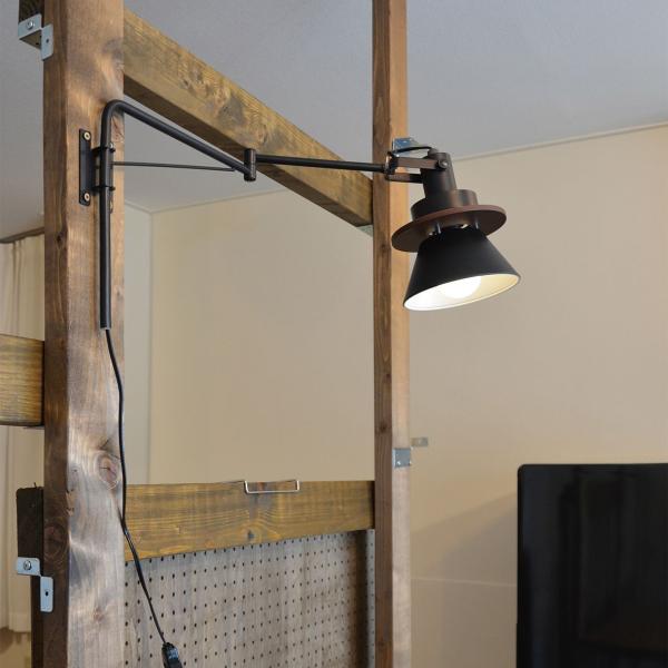 ブラケットライト スポットライト 1灯 アームブラケットライト 間接照明 おしゃれ 白 ホワイト 黒 ブラック 北欧 スタイリッシュ カフェ カントリー ナチュラル 【納期B】【lic-elx-184】