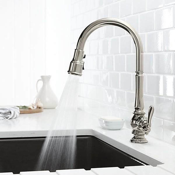 キッチン用水栓 蛇口 シャワー 伸びる 伸縮 水栓 ハンドル おしゃれ 交換 リフォーム KOHLER コーラー アメリカ 水回り メーカー 高級 ブランド 【納期D】【lic-klr-019】