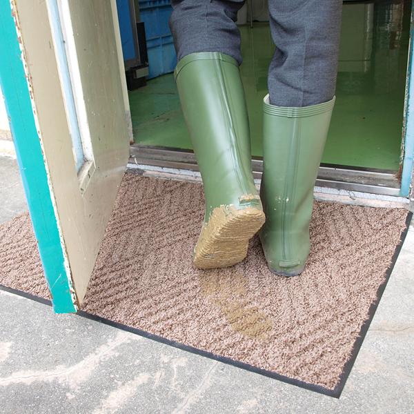 玄関マット 屋外 75×120cm 泥落とし ゴム 吸水 業務用 すべり止め 土足対応 雨 めくれない 捲れない ずれない 日本製 軽い ナイロン 防炎 エントランスマット 【納期A】【lic-ktj-irh-012】