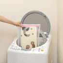 ランチョンマット ペット用 猫 ネコ 犬 イヌ 置くだけ 吸着 ずれない シート 撥水加工 エサ 餌 食べこぼし 床 汚れ防止 アンモニア消臭 洗える 洗濯機 日本製 【納期A】【lic-snk-0011】