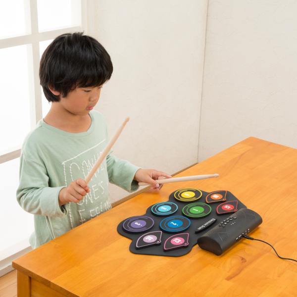 ドラムパッド 練習 おもちゃ 初心者 子供 子ども 練習パッド ドラムスティック 電池式 持ち運び 簡単 携帯 簡易 電子ドラム 楽器 演奏 【納期D】【lic-tan-190】
