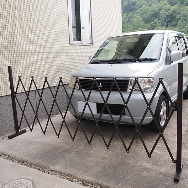 ガレージ フェンス ゲート 仕切り 駐車場 カーゲート 家庭用 車庫 間仕切り 自転車置き場 アコーディオン 伸縮 間仕切り 門 玄関フェンス 【納期D】【lic-tan-596】