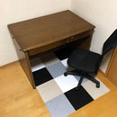 吸着マット 置くだけ タイルカーペット 安い 日本製 洗える タイルマット 敷くだけ 滑り止め 厚み 薄い 軽い 軽量 吸着シート 白 ホワイト 黒 ブラック 約30×30 【納期B】【lic-tjt-010】