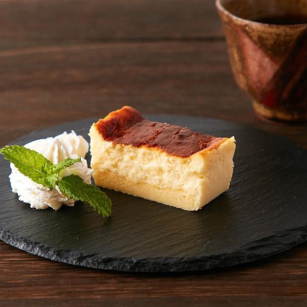 バスクチーズケーキ バスチー バスク チーズケーキ ナチュラルチーズ 北海道産生クリーム ロングサイズ 大きい 濃厚 誕生日 記念日 冷凍便 【納期E】【sm00010529】