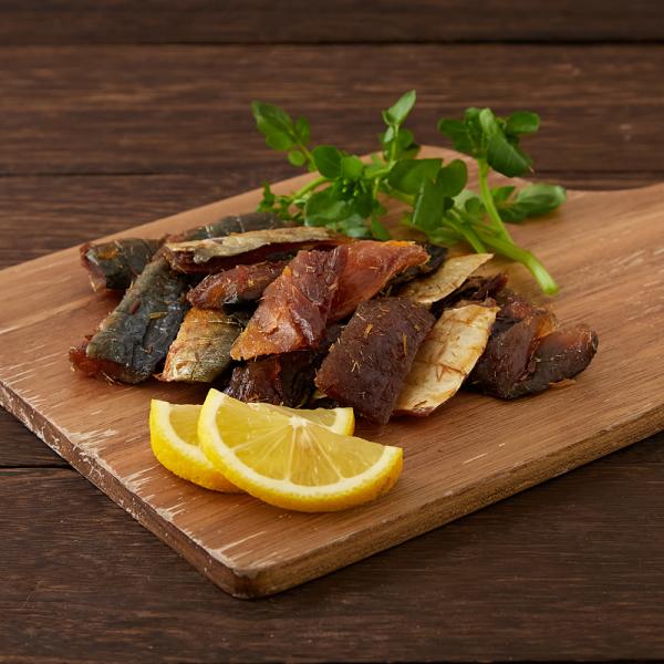 焼さばジャーキー 焼き鯖ジャーキー サバジャーキー おつまみ おやつ 魚 肴 濃いめ 甘め 味 美味しい 珍味 低温 タンパク質 EPA DHA 鉄分 【納期E】【sm00011133】