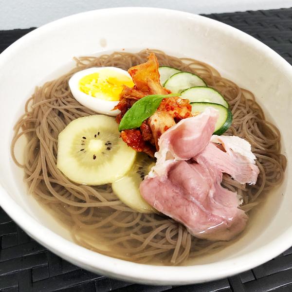 韓国冷麺 冷めん スープ付き 宋家 黒麺 生麺 本場 本格 キムチ