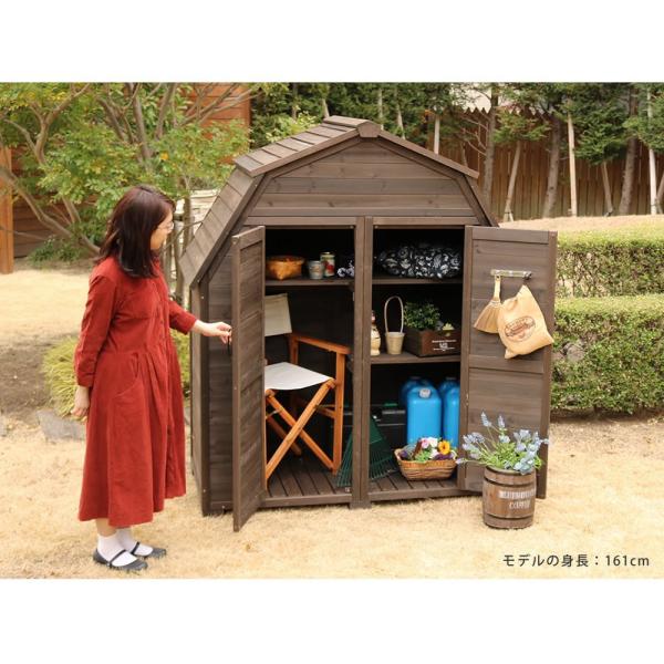ヨーロッパの田舎町のような心惹かれる小屋