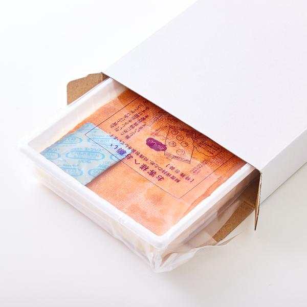 チーズケーキ 一口サイズ ひとくち ケーキ 国産 パルメザンチーズ おかし スイーツ 洋菓子 おやつ ふわふわ カット済み 食べやすい 【納期E】【snc00010164】