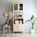 食器棚 スリム おしゃれ 北欧 白 ホワイト カフェ風 コンパクト 省スペース スライド トレー トレイ コンセント付き 扉 キッチンラック 木目 背面化粧付き 【納期E】【szo-fra-1860】