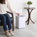 ゴミ箱 10L 自動開閉 センサー式 小型 小さい サイズ 白 ホワイト おしゃれ センサー ボタン 開く 閉じる 蓋 ふた 電池式 キッチン トイレ 洗面所 オフィス 【納期C】【szo-smco】