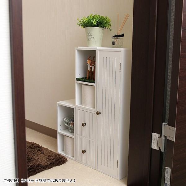 トイレラック 収納棚 スリム おしゃれ 生理用品 扉つき 2段 可動棚 白 ホワイト 北欧 取っ手付き 掃除用具入れ トイレ掃除ブラシ入れ 収納棚 【納期A】【toh-270570】