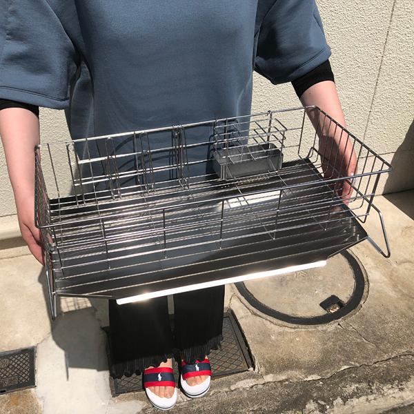 水切りラック 水切りカゴ かご スリム ステンレス 省スペース 大容量 シンク横 マンション 置き型 水切りトレー フック 水あか 付きにくい ケース 日本製 燕三条 【納期A】【toh-288492】