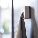 タオルホルダー マグネット おしゃれ 磁石 タオル ふきん 布巾 ラック 白 黒 ホワイト ブラック 差し込み 冷蔵庫 tower タワー 山崎実業 【納期A】【toh-302615】