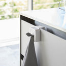 タオルホルダー 引っ掛け キッチン シンク扉 タオルラック 差し込み式 ハンドタオル ふきん 布巾 キッチンタオル 山崎実業 【納期A】【toh-302617】