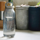 水筒 おしゃれ クリア 透明 中身が見える スタイリッシュ オフィス 職場 持ち運び タンブラー 持ちやすい 取っ手 携帯 ウォーターボトル 500ml キントー kinto 【納期A】【toh-339204】