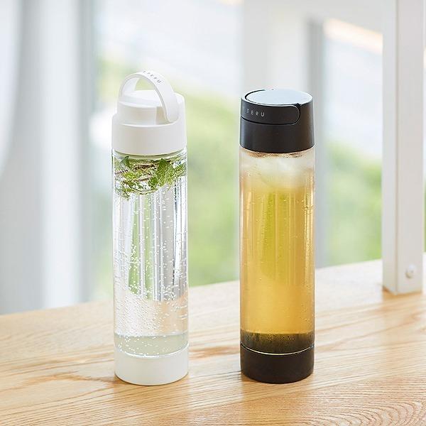 水筒 550ml ボトル クリア 透明 中身が見える マグ おしゃれ 携帯 持ち運び オフィス アウトドア キャンプ お出掛け 屋外 ハンドル付き 取っ手 持ち手 【納期A】【toh-348048】